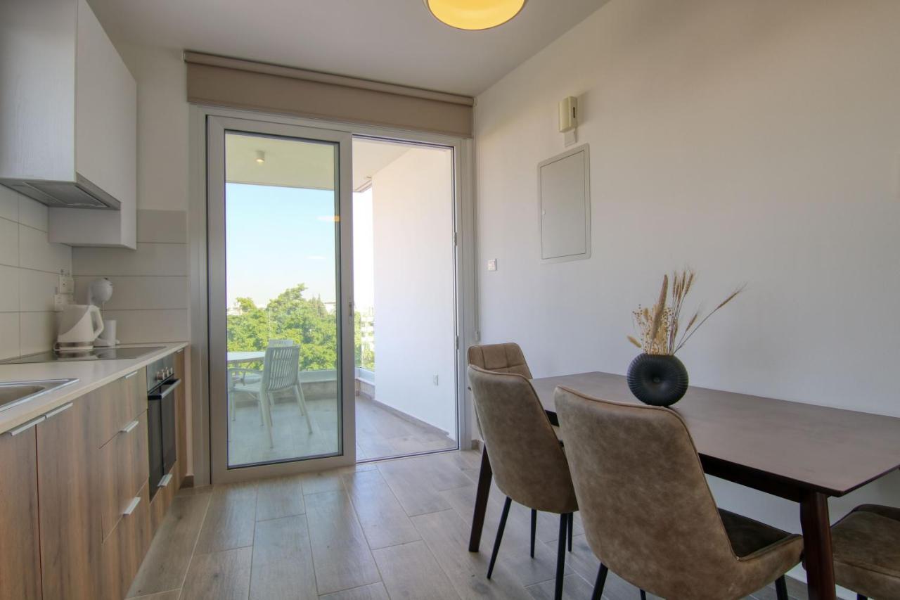 Phaedrus Living Coral Suites Aquatic Larnaka Exterior foto